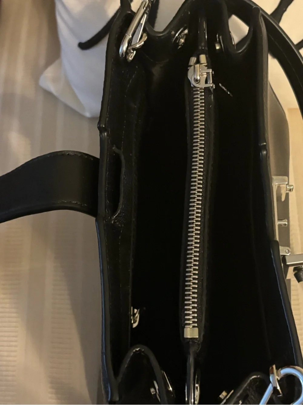 2 in 1 Michael Kors Black Leather Double-Pouch Crossbody Bag